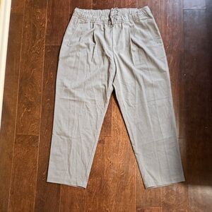 Old Navy Women's Light Gray Pants